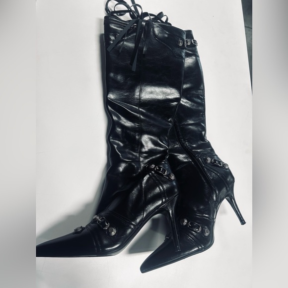 Vintage leather boots / discontinued rare find - Picture 2 of 5